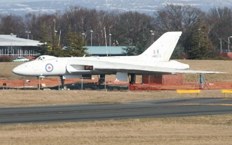 http://i7.photobucket.com/albums/y251/efiste2/XM603-1.jpg
