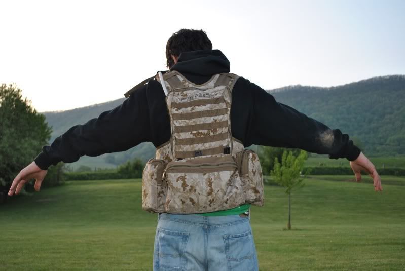 BradsVest002.jpg