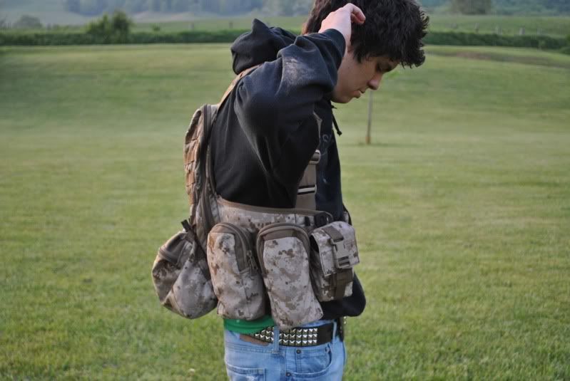 BradsVest005.jpg