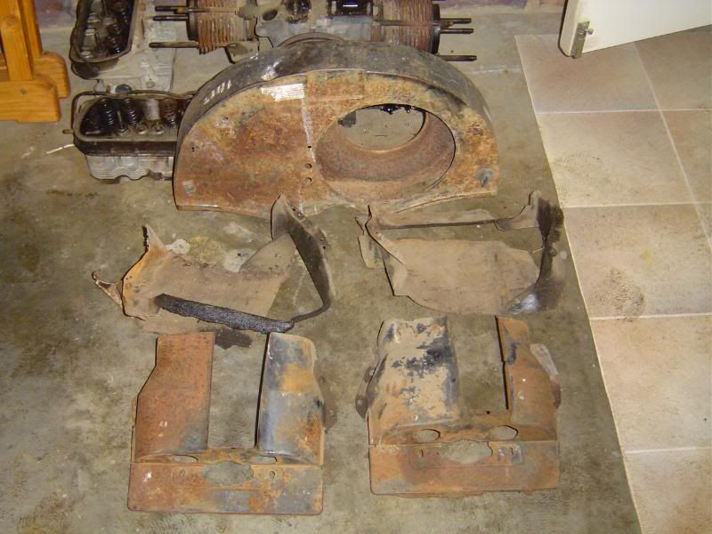 http://i7.photobucket.com/albums/y252/psimitar/59%20Beetle/DSC00114.jpg