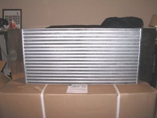 http://i7.photobucket.com/albums/y254/jstaneon2004/intercooler2.jpg