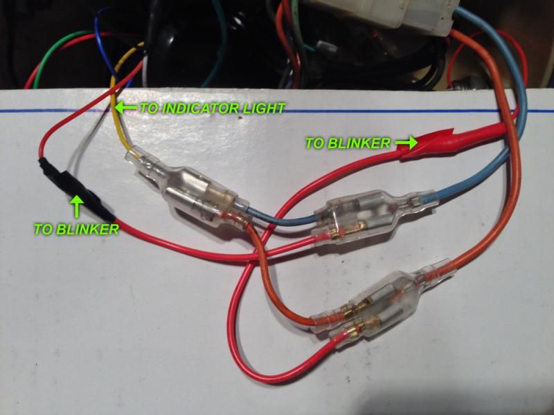 Custom wiring question: Turn Signal Indicator Lights, get 2 into 1?