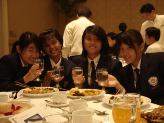 Image hosted by Photobucket.com