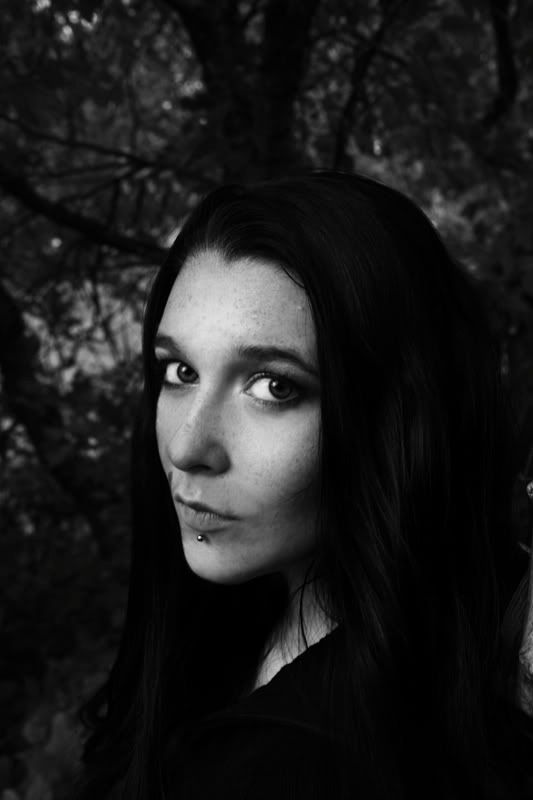 IMAGE: http://i7.photobucket.com/albums/y258/waxme/IMG_8474editresize2.jpg