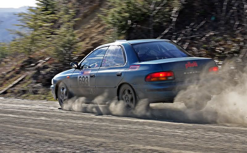 IMAGE: http://i7.photobucket.com/albums/y259/Bradklr/693b.jpg