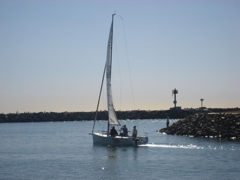 sailboat1.jpg