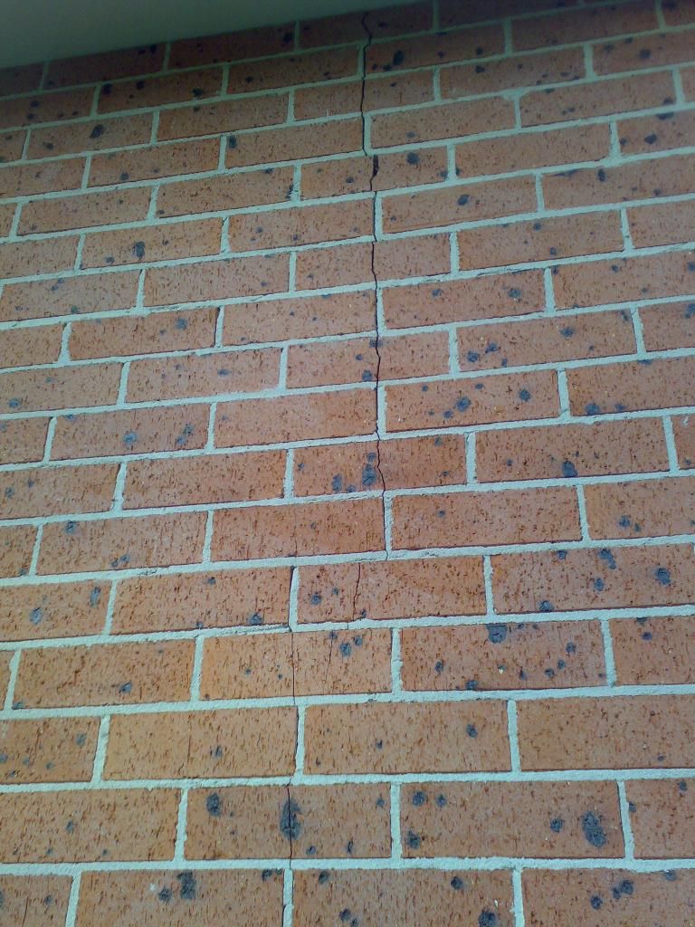 How serious is this crack in my brick wall