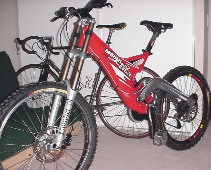 shockwave dirt 4 mountain bike
