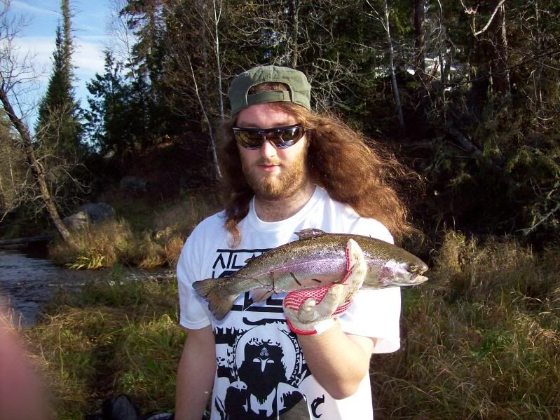 http://i7.photobucket.com/albums/y265/Therionfan/WhiteshellRiver014.jpg