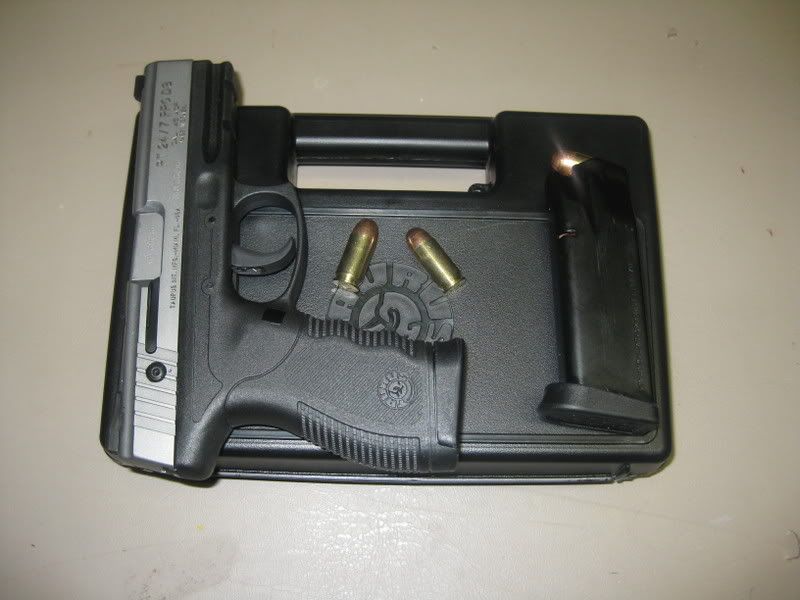 taurus pt 24 7 guise