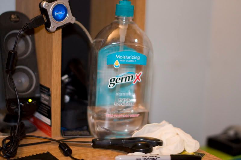 IMAGE: http://i7.photobucket.com/albums/y266/RockinVixen89/gg-1.jpg