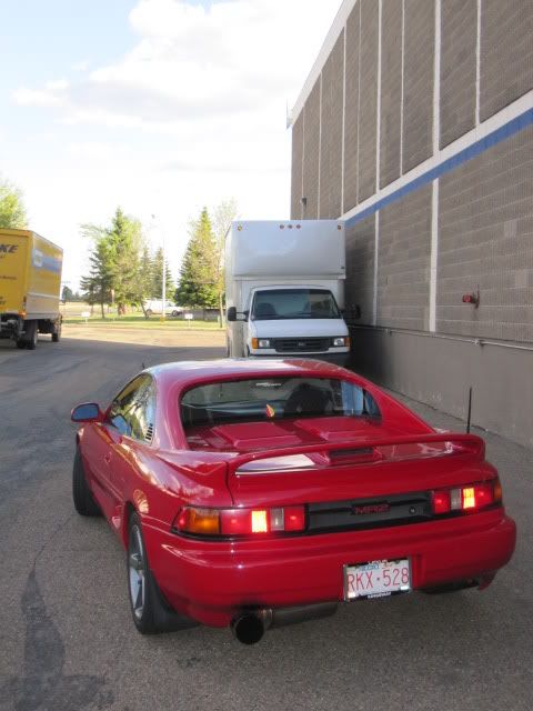 http://i7.photobucket.com/albums/y267/ae86boi/MR2%202009%20Summer/IMG_0575.jpg