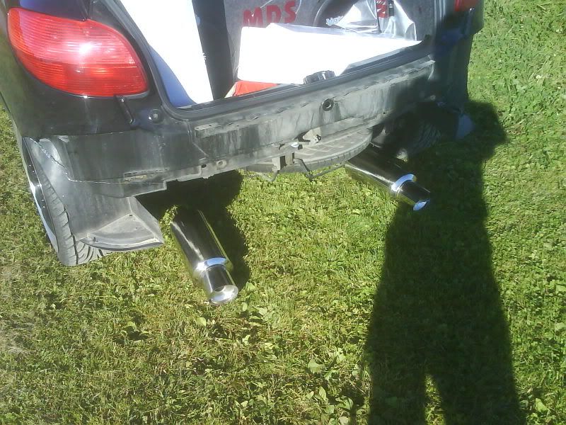 http://i7.photobucket.com/albums/y267/spraYcanE/Peugeot%20206/Exterior/Avgassystem/DSC01174.jpg