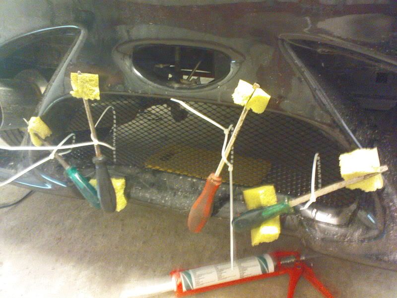 http://i7.photobucket.com/albums/y267/spraYcanE/Peugeot%20206/Exterior/Kjolpaket/DSC00269.jpg