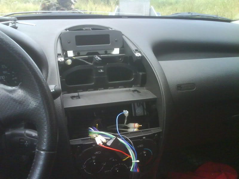 http://i7.photobucket.com/albums/y267/spraYcanE/Peugeot%20206/Interior/Instrumentpanel/DSC01137.jpg
