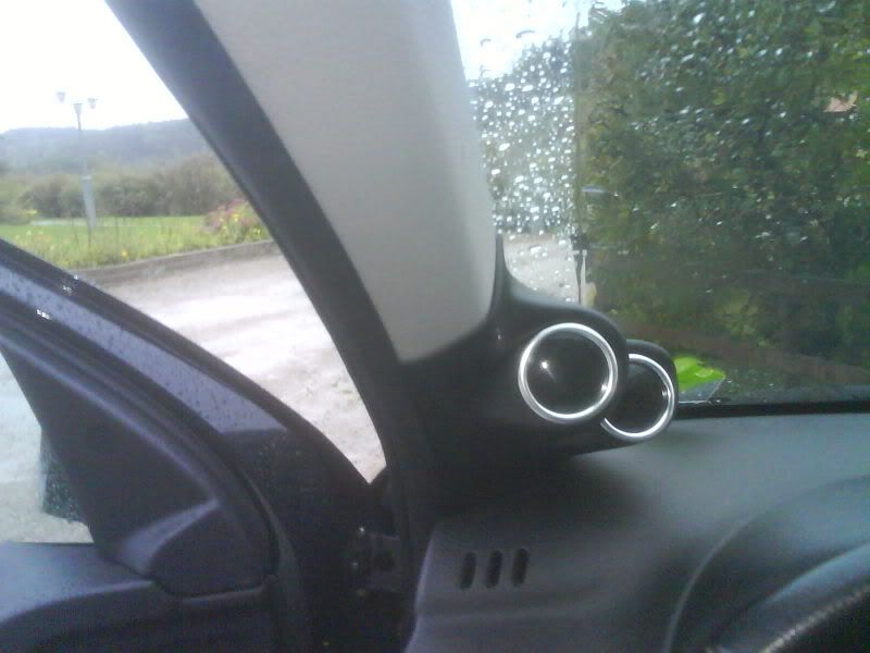 http://i7.photobucket.com/albums/y267/spraYcanE/Peugeot%20206/Interior/Matare/DSC01206.jpg