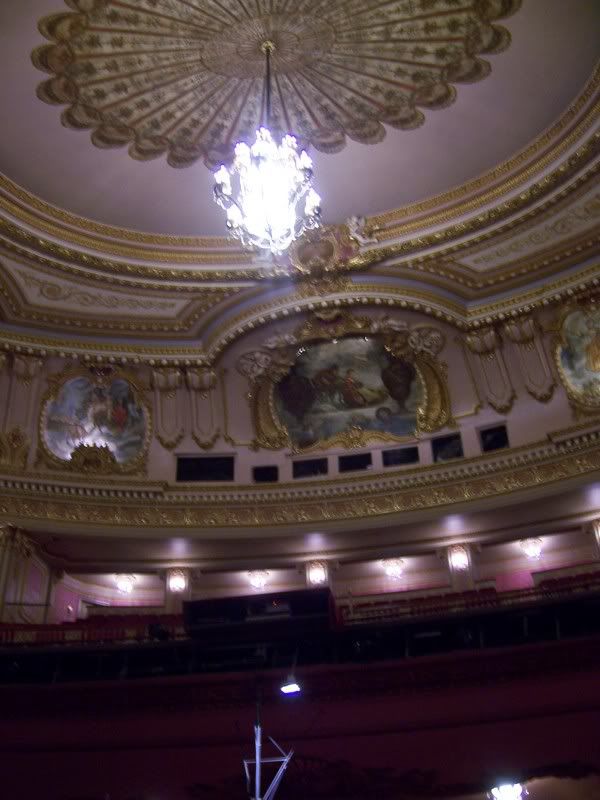 re: Mark Hellinger Theatre