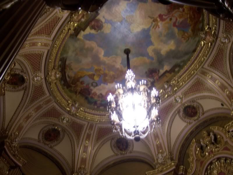 re: Mark Hellinger Theatre
