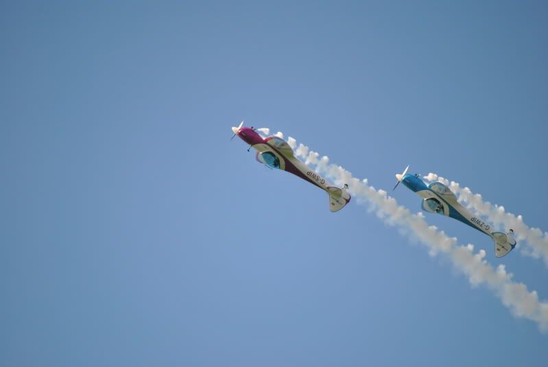http://i7.photobucket.com/albums/y269/wartimeairfields/Sywell2012453.jpg