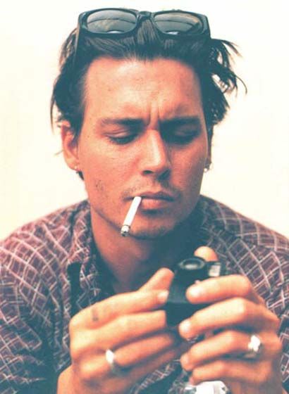 johnny depp earrings. Johnny Depp - Deppheads