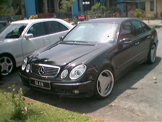 This is my dad's W211 with 18 X 9'1 2 allround Brabus rims w211 rims