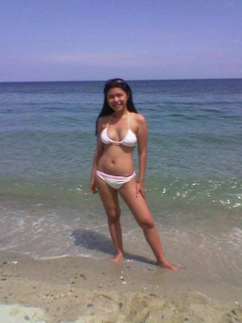 tell me again why he picked me over her. hahaha! no contest in the swimsuit ... tell me again why he picked me over her. hahaha! no contest in the swimsuit ...