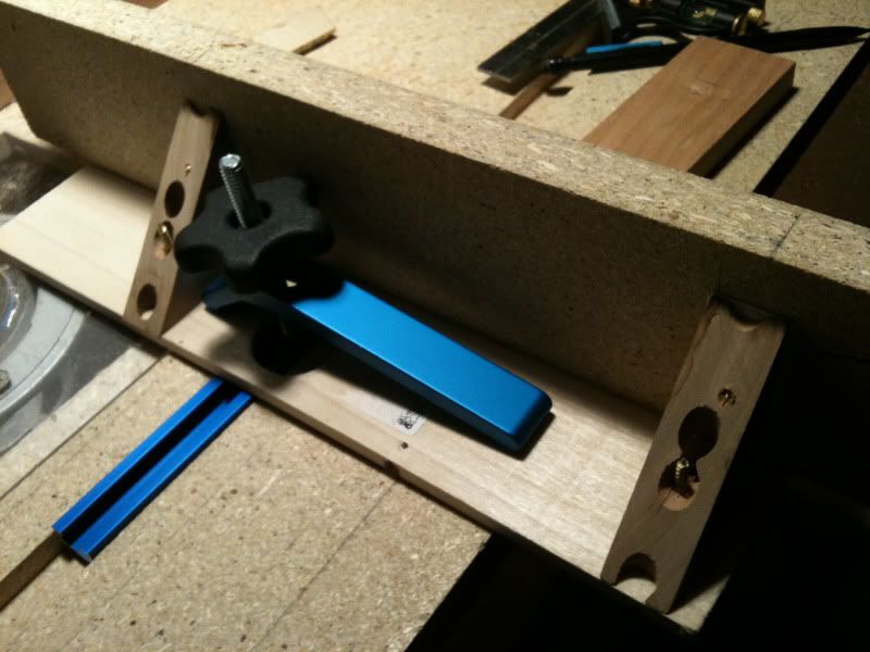 Router tips, finger joint jig The Hobby Blog