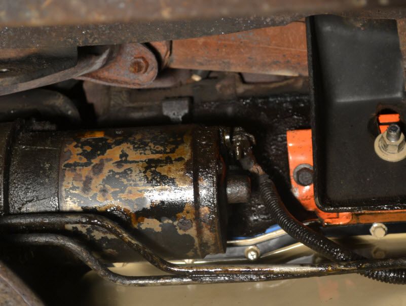 How worried should I be? Oil seeping out at head gasket Ford Truck Enthusiasts Forums