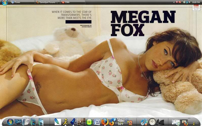 Megan Fox Desktop Wallpaper