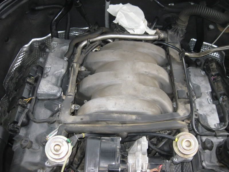 Remove engine cover mercedes c240 #3