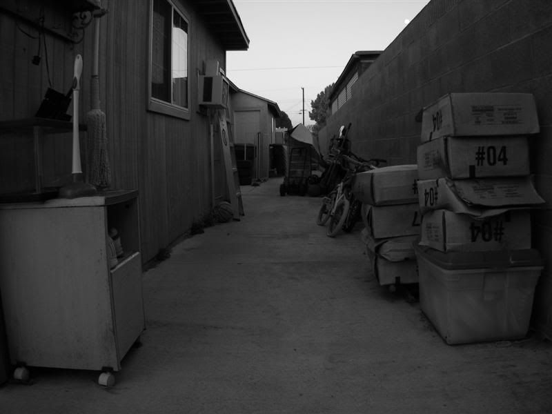 IMAGE: http://i7.photobucket.com/albums/y279/psychedelicbeats/misc/04dd7fd6.jpg