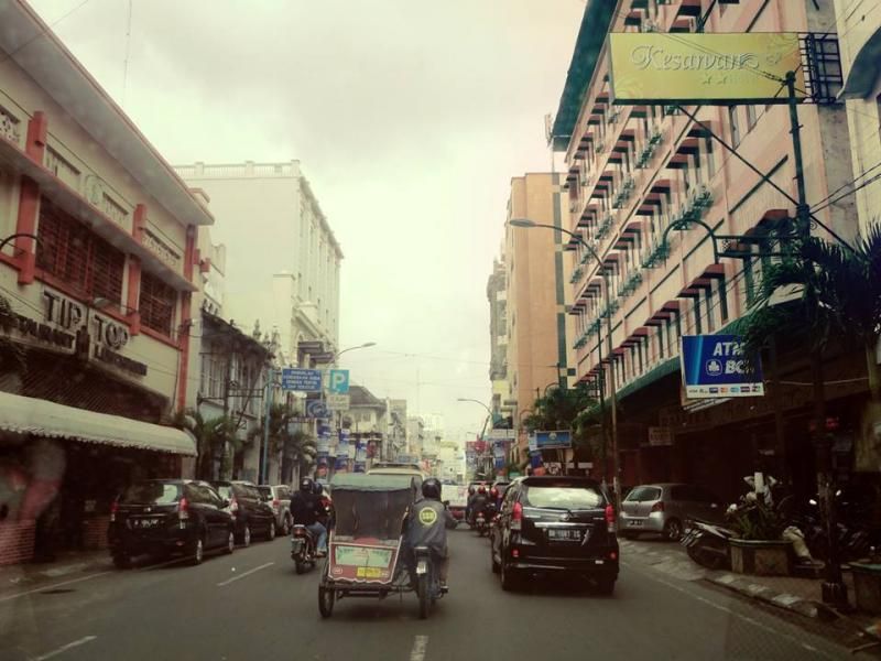 Introducing My Hometown: Medan, Indonesia – Scarlet Scribbles