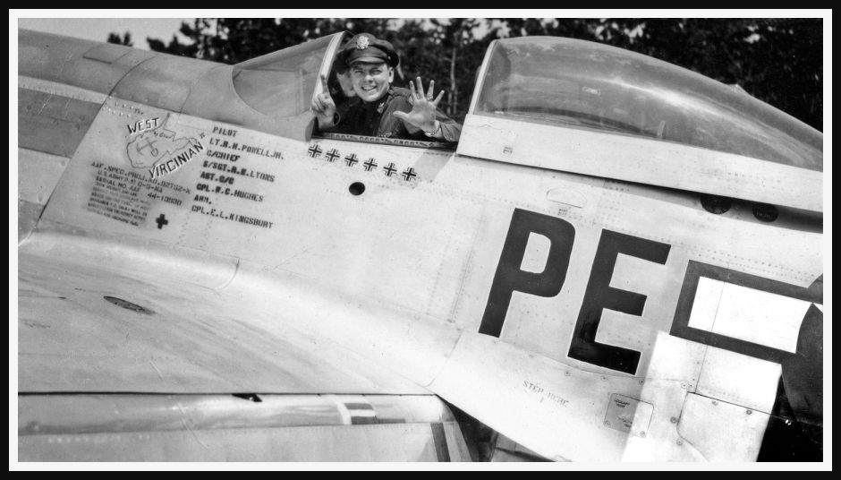 Lt20Robert2020H20Powell20cockpit20pose20441393020D20900x.jpg
