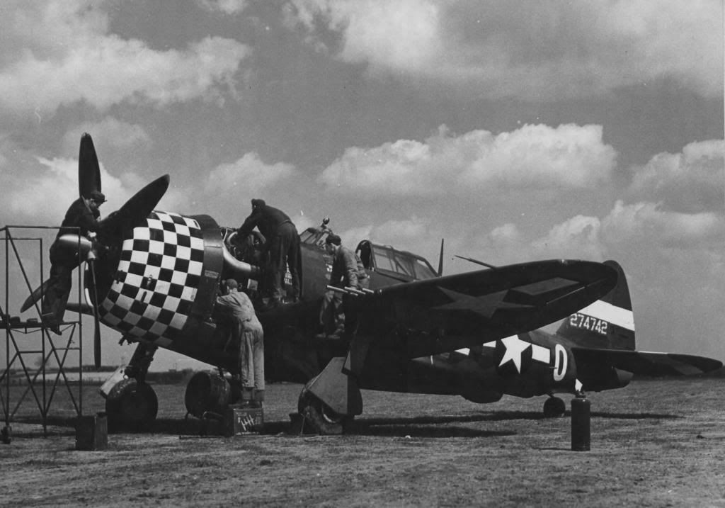 P-47D42-74742WZ-OWarEagleCaptJuliusMaxwe