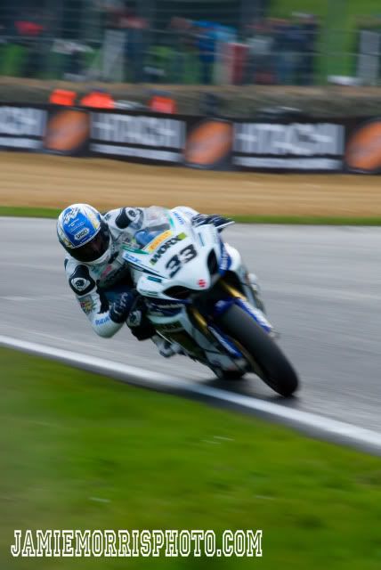 IMAGE: http://i7.photobucket.com/albums/y282/jamieislikemorris/2-2.jpg