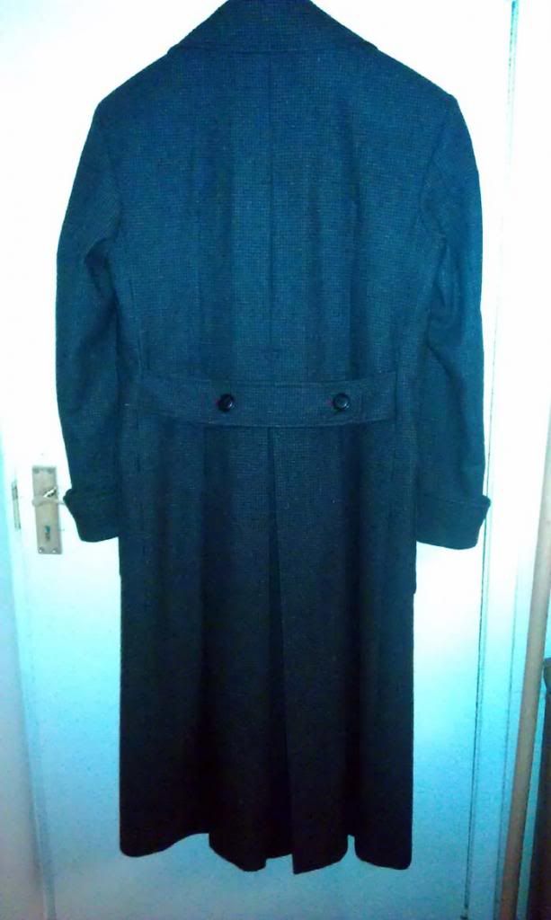 SherlockCoat9_zps72c4d8d5.jpg