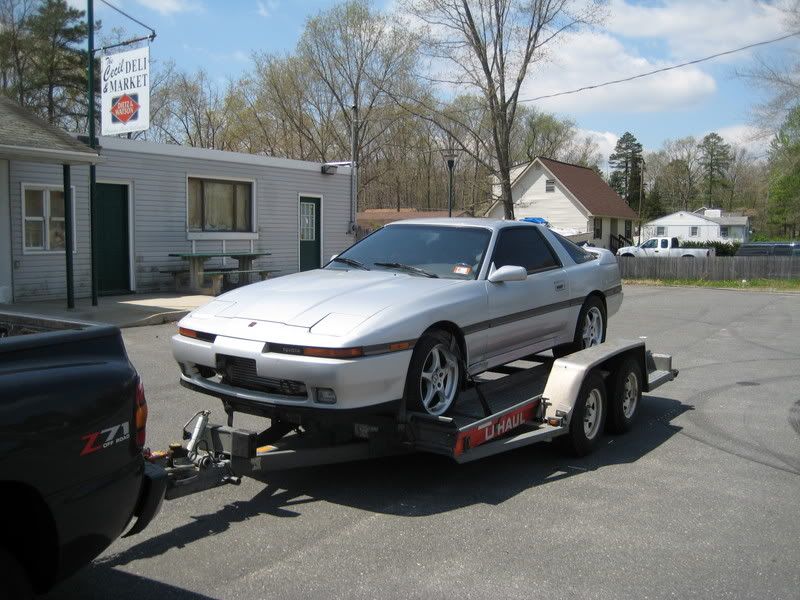 http://i7.photobucket.com/albums/y288/SilverZ32/Supra001.jpg