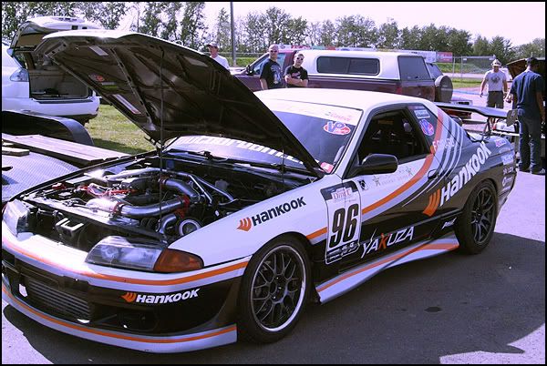 http://i7.photobucket.com/albums/y288/standXalone/D-Sport%20Rd%203%20-%20Castrol/33.jpg