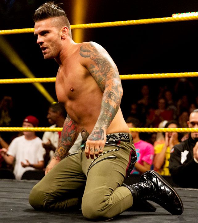 http://i7.photobucket.com/albums/y289/random_plank/Picss/Corey/003_zpstxsoejqy.jpg