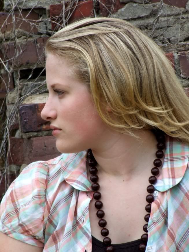 IMAGE: http://i7.photobucket.com/albums/y290/rosselliot/DSCF6638.jpg