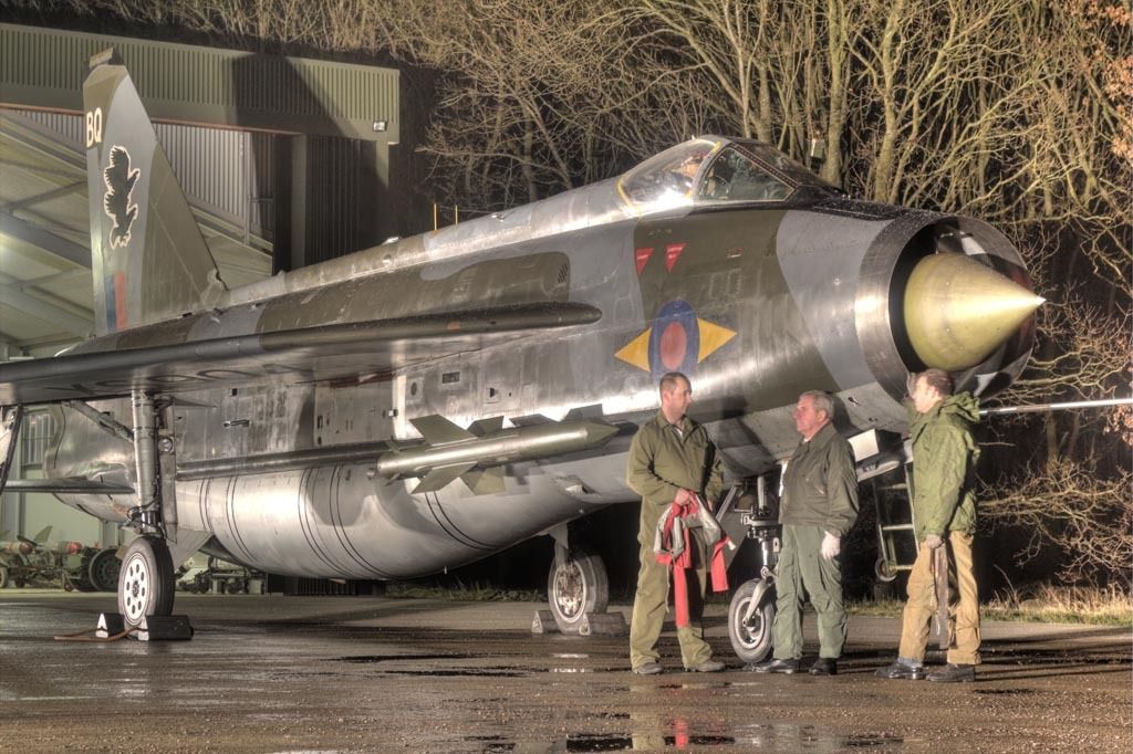 http://i7.photobucket.com/albums/y291/Wonkey_Donkey/Aircraft/20130223%20-%20Bruntingthorpe/IMG_3037sm_zpsc39fb839.jpg