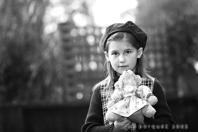 IMAGE: http://i7.photobucket.com/albums/y291/tborquez/122405Lexi02.jpg