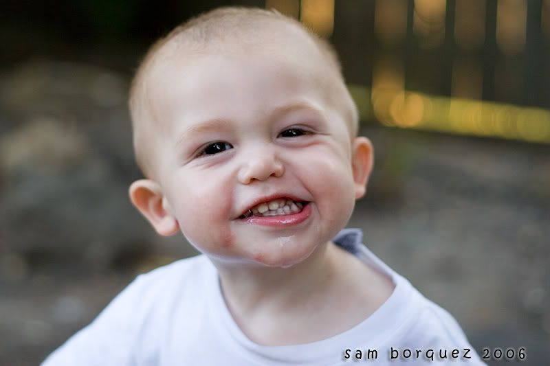 IMAGE: http://i7.photobucket.com/albums/y291/tborquez/October%202006/062106Jackson01.jpg