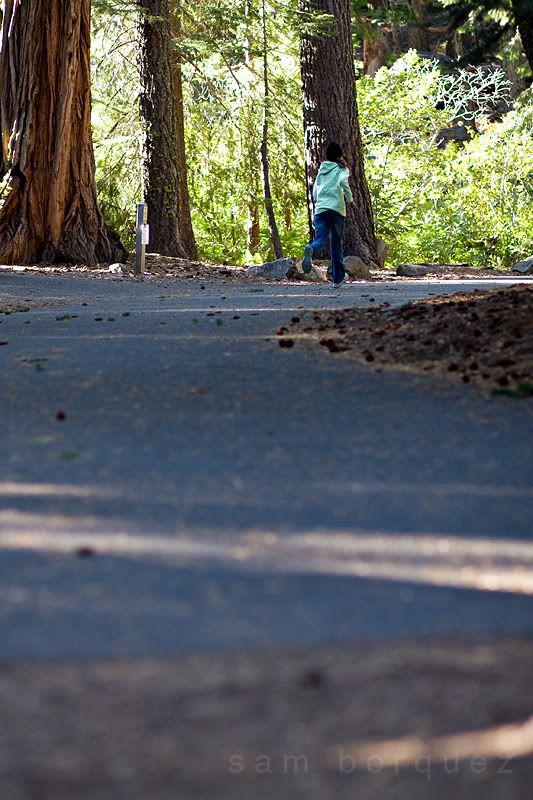 IMAGE: http://i7.photobucket.com/albums/y291/tborquez/October%202009/083109Camping07.jpg