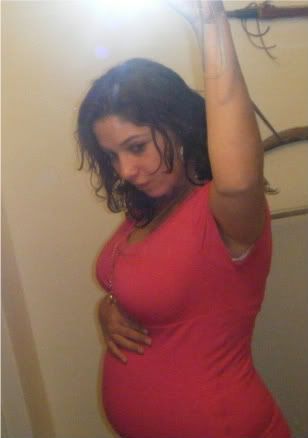 19-20 weeks pregnant and 14 weeks pregnant. 19-20 weeks pregnant and