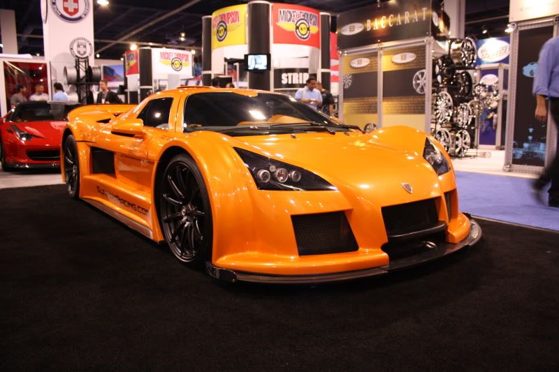 http://i7.photobucket.com/albums/y295/b18ctrb/SEMA%202010/472.jpg