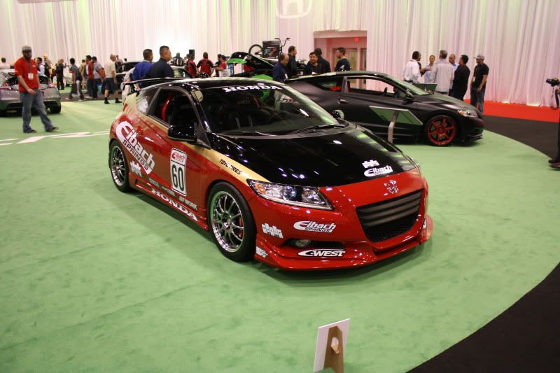 http://i7.photobucket.com/albums/y295/b18ctrb/SEMA%202010/534.jpg