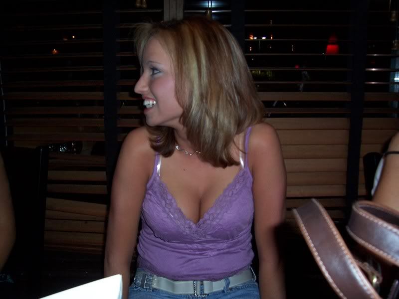 [Linked Image from i7.photobucket.com]