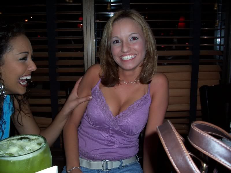 [Linked Image from i7.photobucket.com]