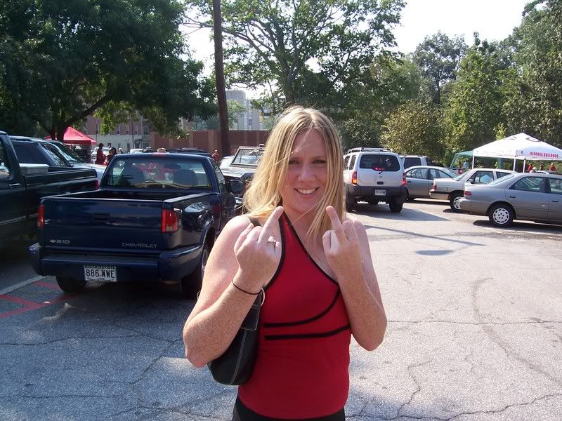 [Linked Image from i7.photobucket.com]